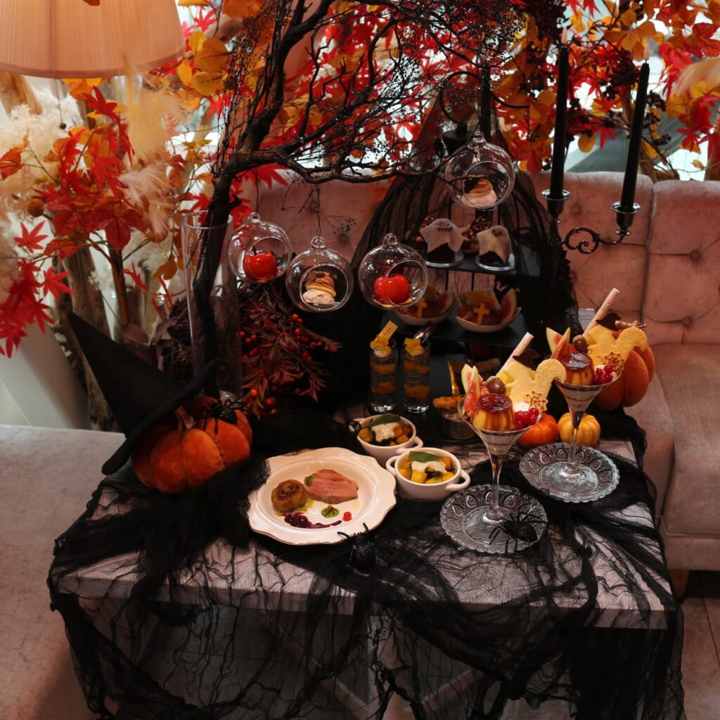 HAUTE COUTURE CAFE 表参道 Halloween Afternoon Tea ~Witch Forest~